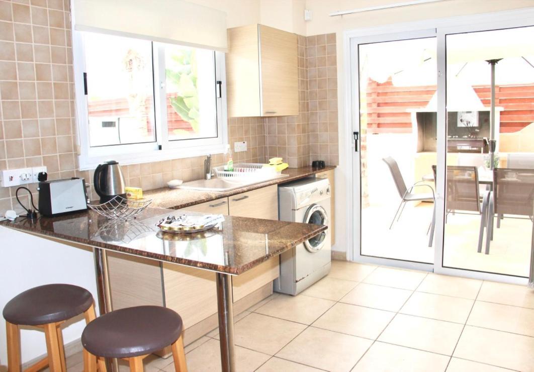 איה נאפה Villa Agnes מראה חיצוני תמונה